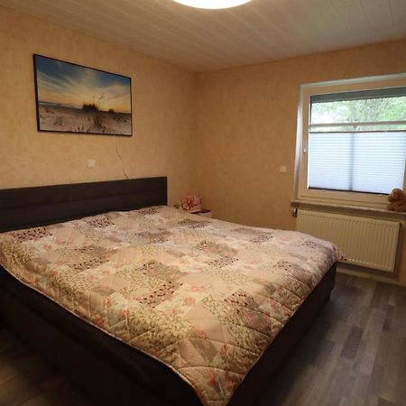 Haus Flieder Villa Krummhörn Eksteriør billede