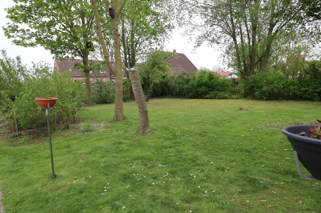 Haus Flieder Villa Krummhörn Eksteriør billede