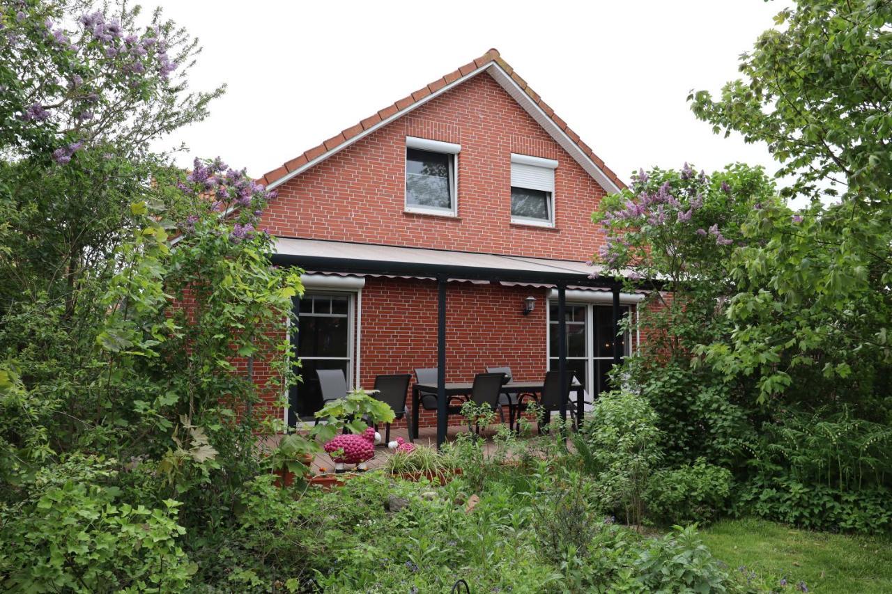Haus Flieder Villa Krummhörn Eksteriør billede